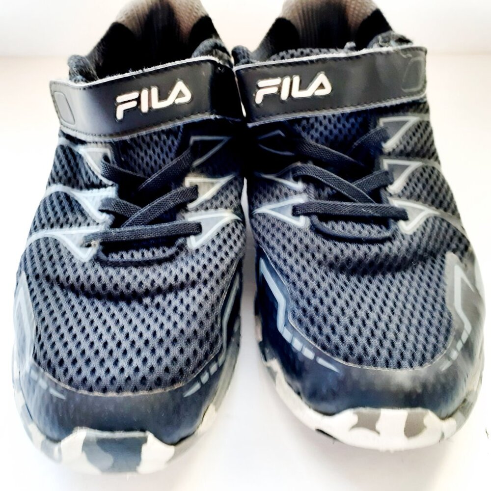 Fila Boys Sneakers Black Camouflage Shoes Size 5